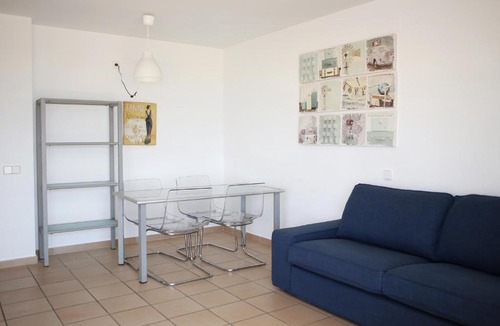 Torredembarra Apartment | AT038 Vistas de la playa, primera línea con piscina