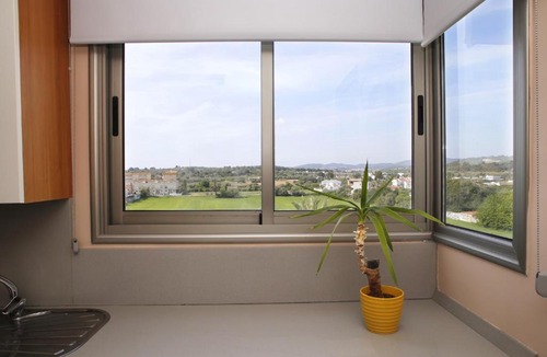 Torredembarra Apartment | AT119 Completamente equipado, con piscina y cerca de la playa