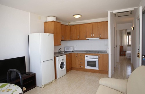 Torredembarra Apartment | AT172 BAIX A MAR: Apartment on the beachfront