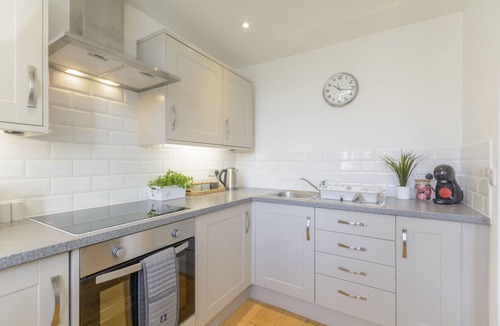 Wellington Apartment | Atcham - Luxury Two Bedroom Two Bathroom Apartment