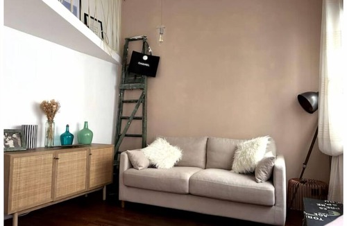 Quartier de la Chapelle Apartment | Atelier Darchitecte Entièrement Rénové