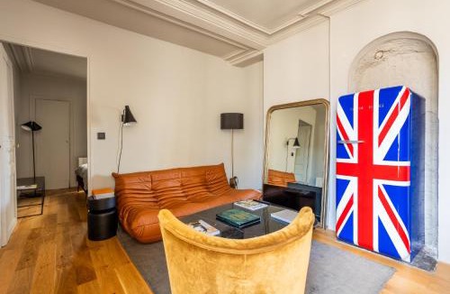 Arts-et-Metiers Apartment | Atelier Luxe Marais