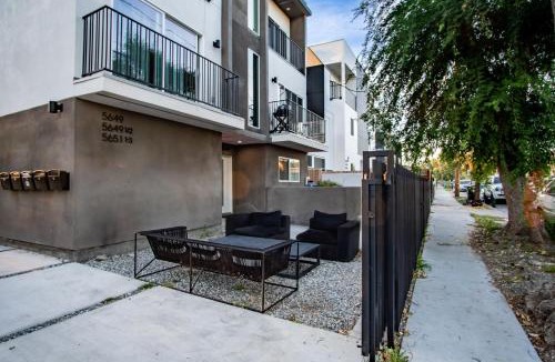 NoHo Arts District House | Atelier Vert at Case Collective