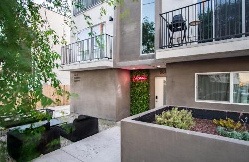 NoHo Arts District House | Atelier Vert at Case Collective