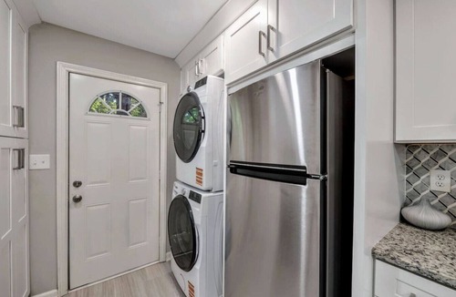 Forest Park House | ATH-Charming ForestPark 2mi from Interstat (stony)