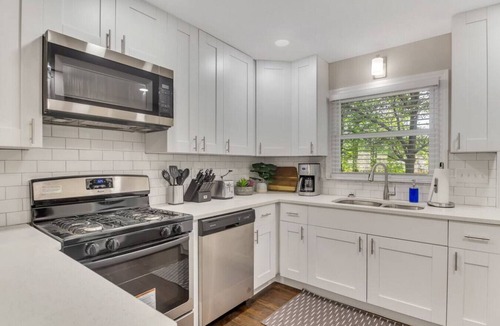 Fair Oaks House | ATH · Sleeps 8 - 4 Beds - Pet Friendly - 1386 (ST2)