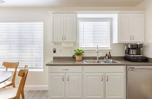 Leucadia House | Athena FULL Property