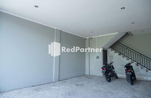 Grogol Hotel | Athena House Syariah Near The Park Mall Solo Baru Mitra RedDoorz