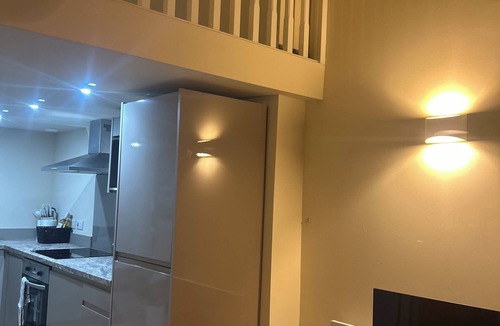 Leeds City Center Apartment | Athenaeum House