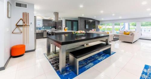 Golden Glades Villa | Athletic Villa by Glam Homes