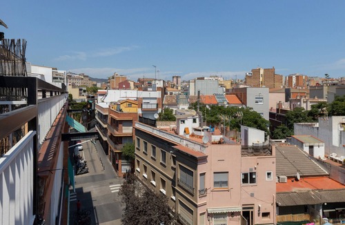 La Bordeta Apartment | ATIC, PRIVATE TERRACE, 2 BEDROOMS