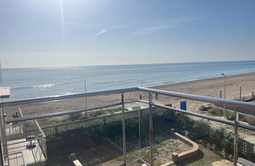 Gava Apartment | Atico frente al mar!