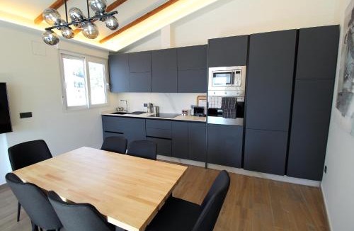Campoamor Apartment | Atico loft de lujo con terraza espectacular y vista a los 2 castillos