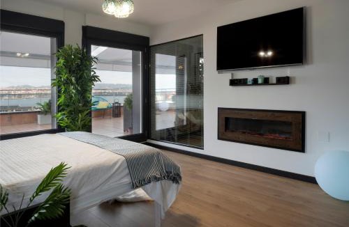 Santurtzi Apartment | Atico Lujo Costa Vasca Bilbao,terraza, mar, jacuzi