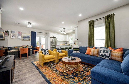 Candler-McAfee House | ATL Escape ~ Arcade I Fire pit I Patio!