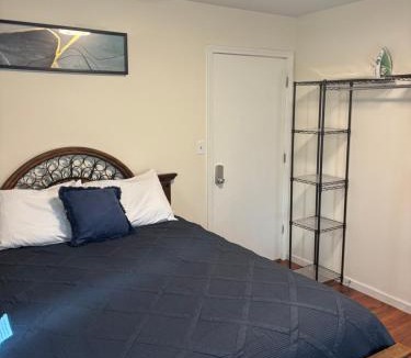 East Atlanta House | Atlanta Charming Private Room 1