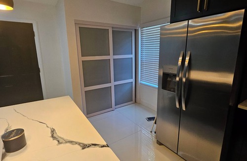 Candler-McAfee Apartment | Atlanta Chic Getaway!