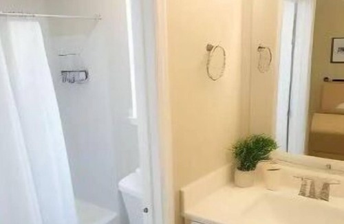 Decatur House | Atlanta Gem: Close to It All