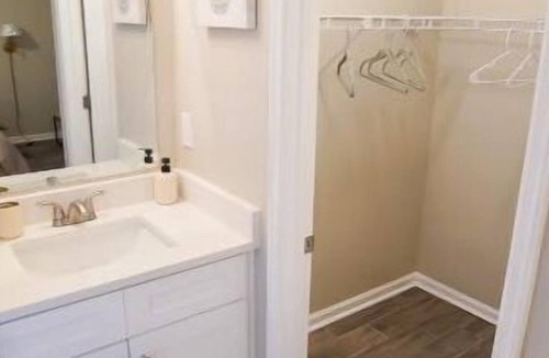 Decatur House | Atlanta Gem: Close to It All