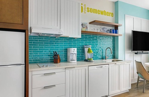 Downtown Atlanta Hotel | Atlanta Margaritaville Studio Deluxe Unit!