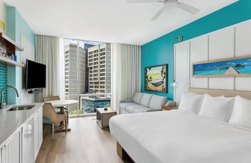 Downtown Atlanta Hotel | Atlanta Margaritaville Studio Deluxe Unit!