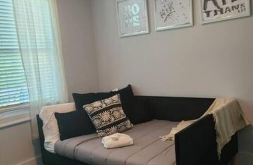 West End House | Atlanta Modern Beltline Bungalow