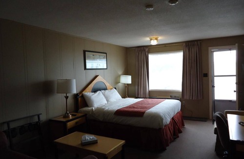 Orangeville Hotel | Atlanta Motel