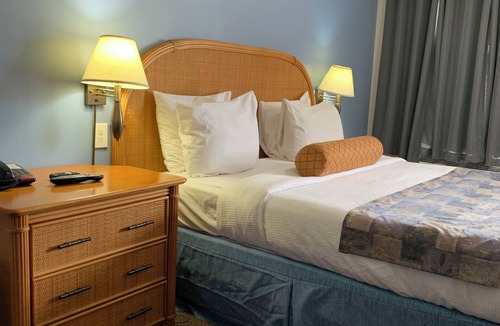 Orangeville Hotel | Atlanta Motel