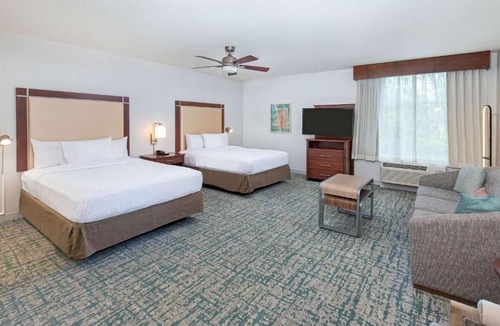Sandy Springs Hotel | Atlanta Suite | Near Perimeter Center Mall