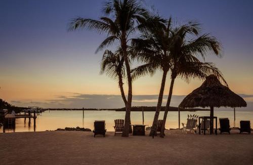Tavernier Hotel | Atlantic Bay Resort