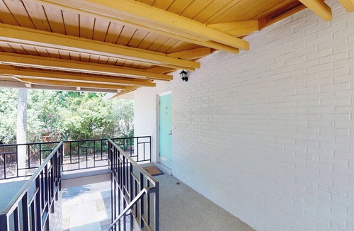 Jekyll Island Apartment | Atlantic Breeze #6 2 bedrooms, 1 bathroom