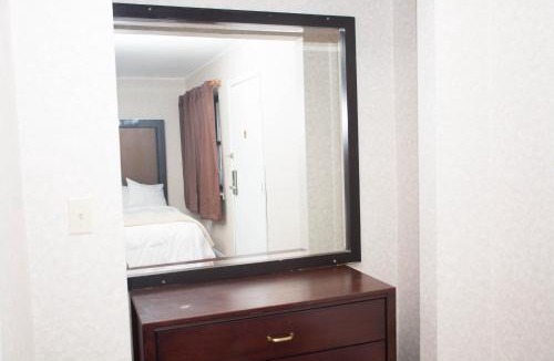 Wall Township Hotel | Atlantic Inn and Suites - Wall Township