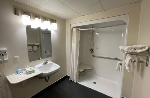 Pleasantville Hotel | ATLANTIC INN