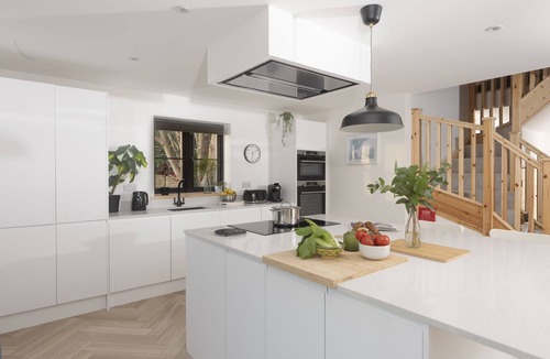 Porthleven House | Atlantic Point - Free Parking and WiFi, Coffee Machine