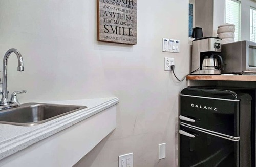 Midtown House | Atlantis House Suites