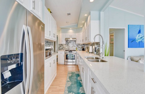 Cudjoe Key House | ATLANTIS.Ocean Front Cottage Retreat!