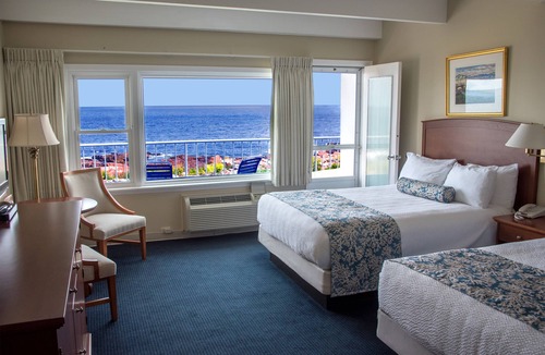 Gloucester Hotel | Atlantis Oceanfront Inn