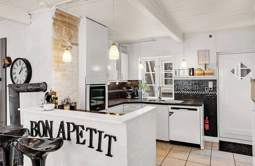 Ærø Municipality House | Atmospheric holiday home with spa and garden