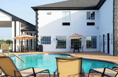 McGregor Hotel | Atria Hotel and RV McGregor