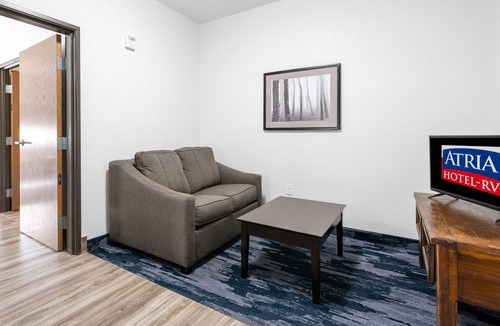 McGregor Hotel | Atria Hotel and RV McGregor