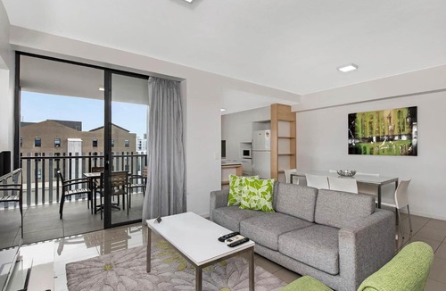 Fortitude Valley Apartment | Atrio Apartments