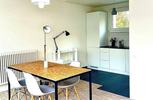 Uetliberg House | Atrium-Haus mit Garten, 5 Betten und Parkplatz (15 Minuten von Zürich entfernt)