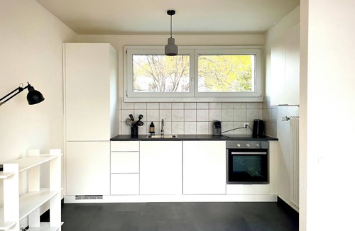 Uetliberg House | Atrium-Haus mit Garten, 5 Betten und Parkplatz (15 Minuten von Zürich entfernt)