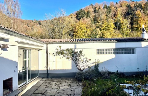 Uetliberg House | Atrium-Haus mit Garten, 5 Betten und Parkplatz (15 Minuten von Zürich entfernt)