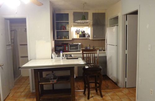Spring Branch West House | Attached guest house