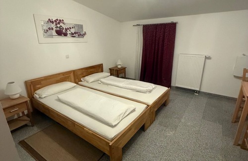 Halstenbek Hotel | Attika Hotel