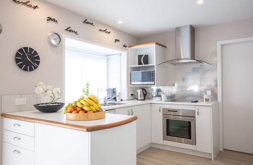 Bucklands Beach Bed & Breakfast | Attitude BnB