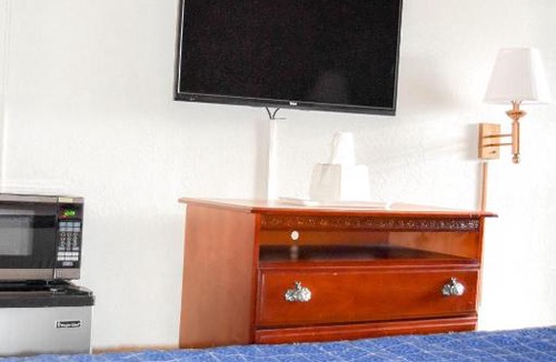 Attleboro Hotel | Attleboro Motor Inn