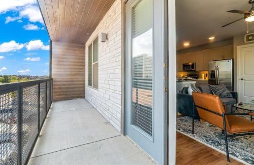 Fort Worth Apartment | Attractive 2BD 2BA w Beautiful Pool in Fort Worth