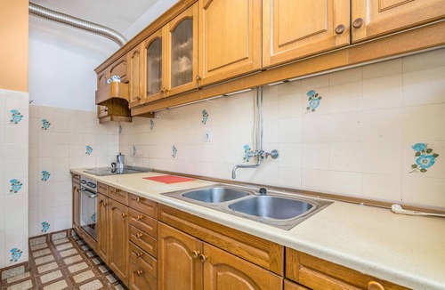 Draga Bascanska Apartment | Attractive and familiar vacation apartment in the middle of a picturesque landscape.